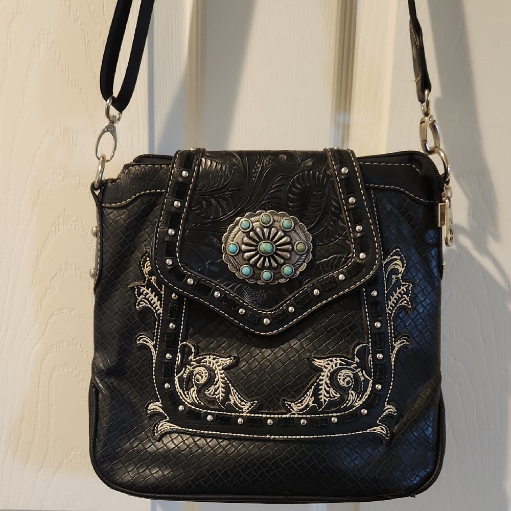 Montana west concealed carry purse